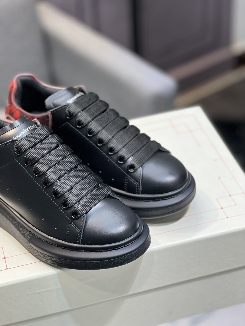 Alexander Mcqueen Casual Shoes